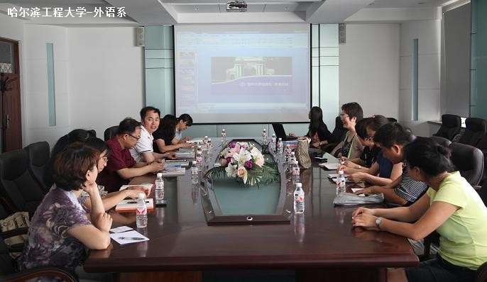 清华大学出版社外语分社郝建华社长一行来系考察调研